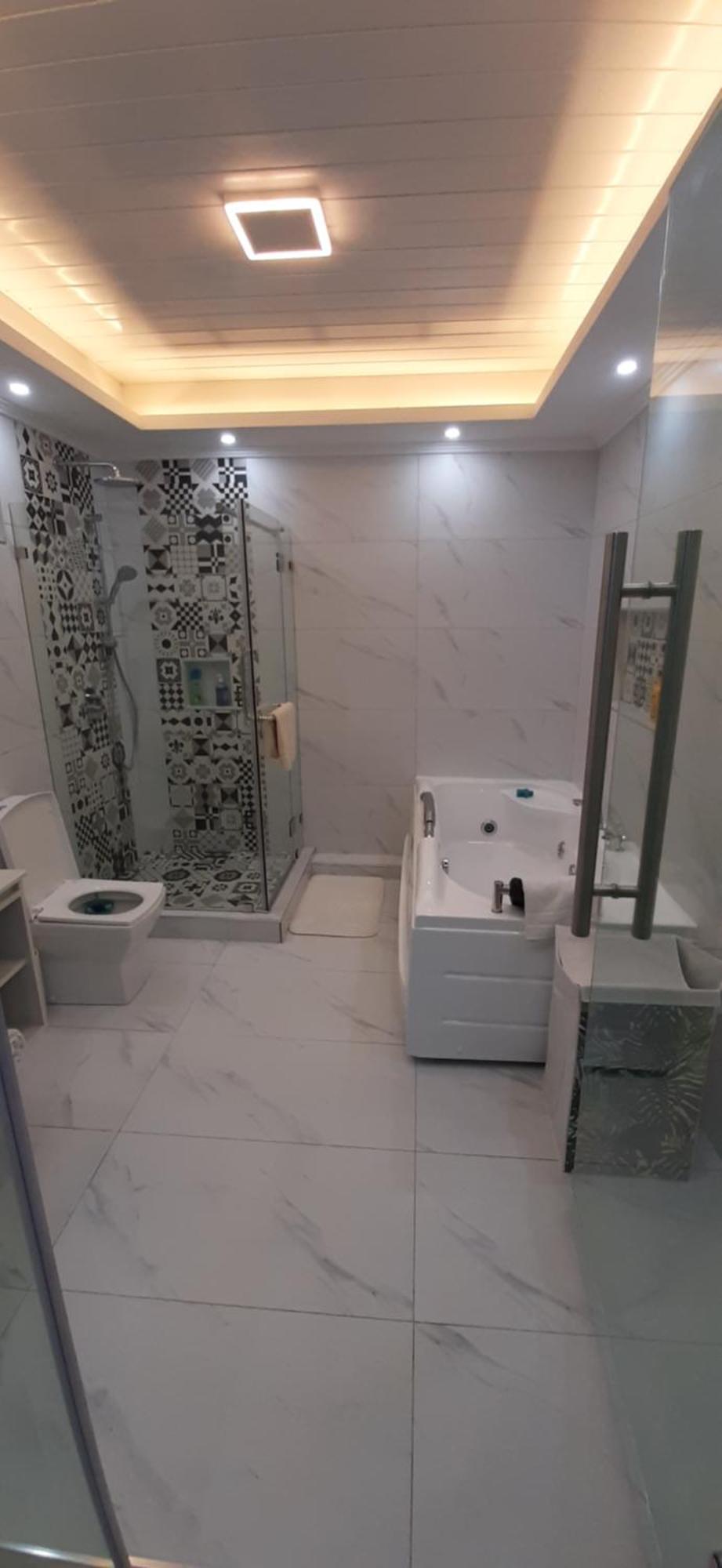 Meliyer Cheerful 3 Bedrooms At Perebere