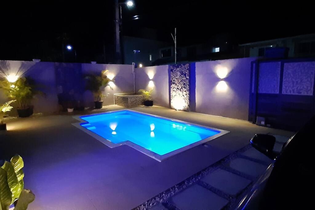 Meliyer Cheerful 3 Bedrooms At Perebere Villa Pereybere Beach